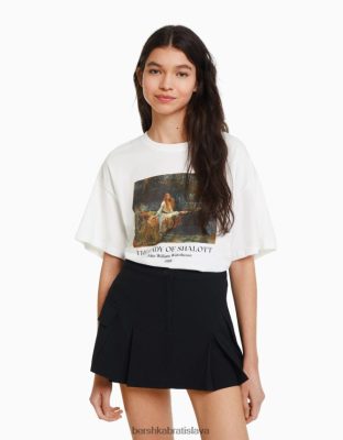 Bershka ženy art series print tričko s krátkym rukávom off white oblečenie B86RXX448 Bershka Slovakia