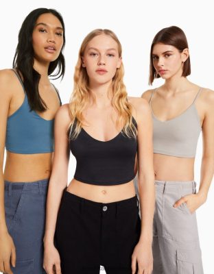 Bershka ženy balenie 3 strapcových crop topov viacfarebný oblečenie B86RXX787 Bershka Slovakia