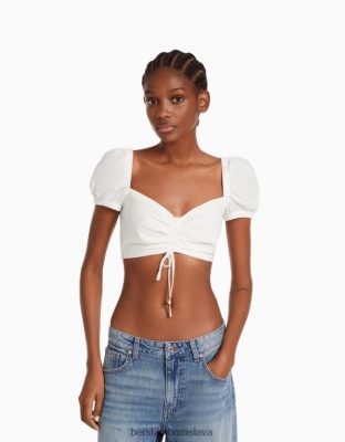 Bershka ženy crop top s krátkym rukávom z ľanovej zmesi s naberanými detailmi biela oblečenie B86RXX899 Bershka Rifle