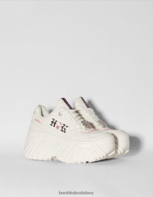 Bershka ženy hello kitty tenisky na platforme s kamienkovým detailom biela obuv B86RXX2063 Bershka Rifle