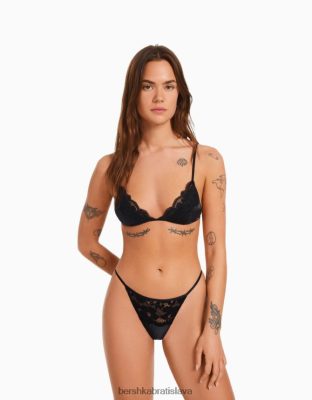 Bershka ženy čipkovaná trojuholníková podprsenka čierna oblečenie B86RXX1744 Bershka Slovakia