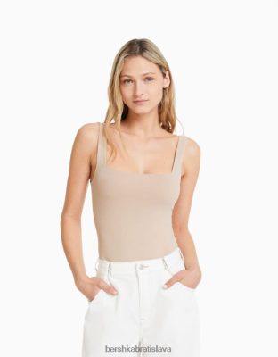 Bershka ženy jednofarebné remienkové body piesku oblečenie B86RXX698 Bershka Rifle