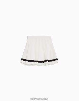 Bershka ženy krabicová plisovaná minisukňa s prúžkom biela oblečenie B86RXX4057 Bershka Slovakia