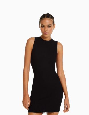 Bershka ženy minišaty z rebrovaného úpletu čierna oblečenie B86RXX243 Bershka Nohavice