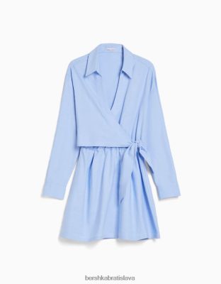 Bershka ženy mini košeľové šaty s dlhým rukávom s prekríženými detailmi svetlo modrá oblečenie B86RXX4109 Bershka Rifle