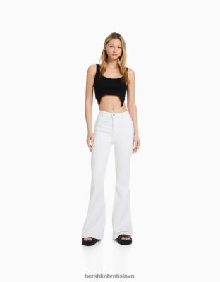 Bershka ženy rozšírené džínsy biela oblečenie B86RXX1509 Bershka Nohavice
