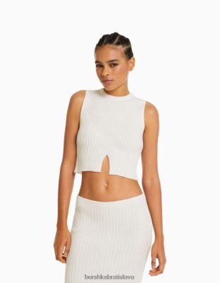 Bershka ženy rustikálny pletený top krém oblečenie B86RXX689 Bershka Rifle