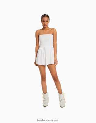 Bershka ženy textúrovaný bandeau overal s riasením biela oblečenie B86RXX113 Bershka Rifle