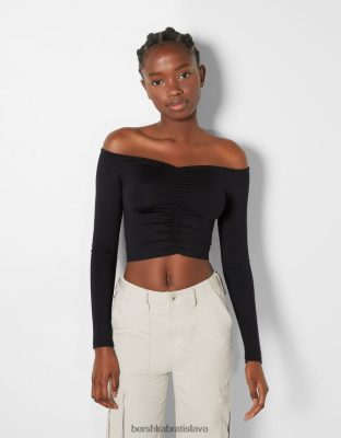 Bershka ženy tričko s dlhým rukávom cez rameno s naberanými detailmi čierna oblečenie B86RXX565 Bershka Slovakia