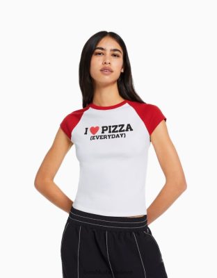 Bershka ženy tričko s krátkym raglánovým rukávom s potlačou biela oblečenie B86RXX386 Bershka Rifle