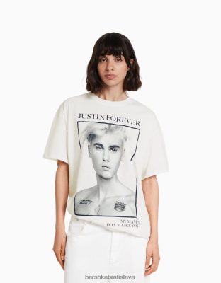 Bershka ženy tričko s krátkym rukávom s potlačou justin bieber off white oblečenie B86RXX325 Bershka Slovakia