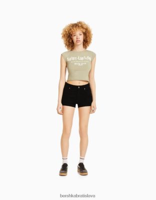 Bershka ženy vyhrnuté džínsové šortky čierna oblečenie B86RXX1728 Bershka Nohavice