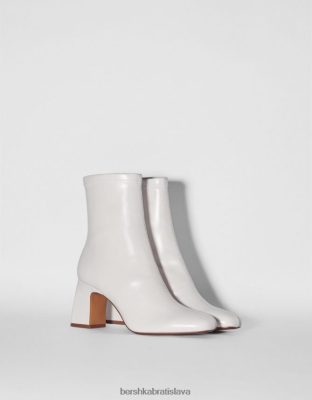 Bershka ženy vypasované členkové topánky na vysokom opätku biela obuv B86RXX2291 Bershka Rifle