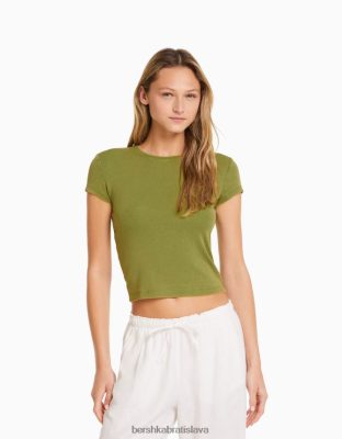 Bershka ženy vypasované tričko s krátkym rukávom zelená oblečenie B86RXX479 Bershka Rifle