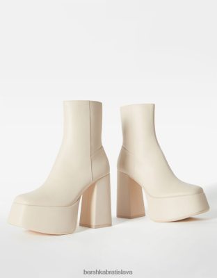 Bershka ženy xl členkové topánky na vysokom opätku na platforme ecru obuv B86RXX2298 Bershka Nohavice
