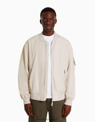 Bershka muži ľahká bunda typu bomber off white oblečenie B86RXX3052 Bershka Slovakia