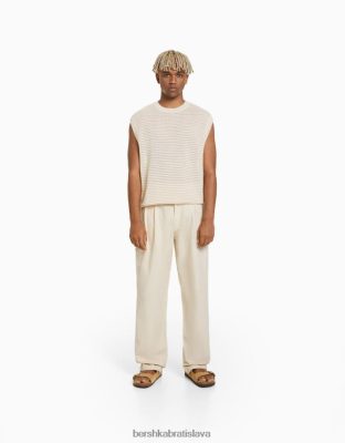 Bershka muži bavlnené nohavice rovného tvaru piesku oblečenie B86RXX3252 Bershka Nohavice