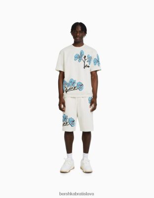 Bershka muži bermudy s nášivkami krém oblečenie B86RXX3349 Bershka Slovakia