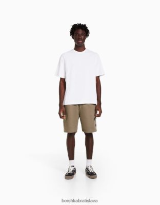 Bershka muži cargo bermudy potničky ťava oblečenie B86RXX3321 Bershka Nohavice