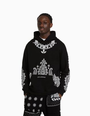 Bershka muži oversize mikina s paisley potlačou čierna oblečenie B86RXX2982 Bershka Nohavice