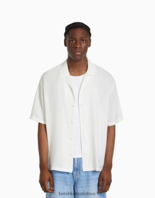 Bershka muži padavá košeľa s krátkym rukávom biela oblečenie B86RXX2919 Bershka Nohavice
