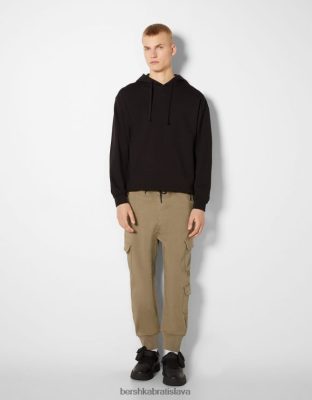 Bershka muži slim cargo tepláky ťava oblečenie B86RXX3225 Bershka Nohavice
