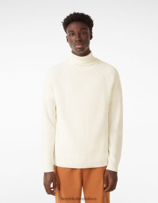 Bershka muži sveter s rolákom biela oblečenie B86RXX3016 Bershka Slovakia