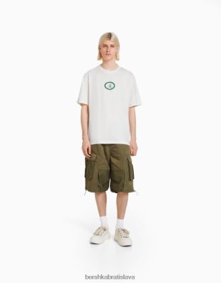 Bershka muži tričko boxy fit s krátkym rukávom s potlačou off white oblečenie B86RXX2777 Bershka Rifle