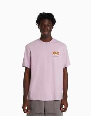 Bershka muži tričko s krátkym rukávom a potlačou fialová oblečenie B86RXX2756 Bershka Rifle