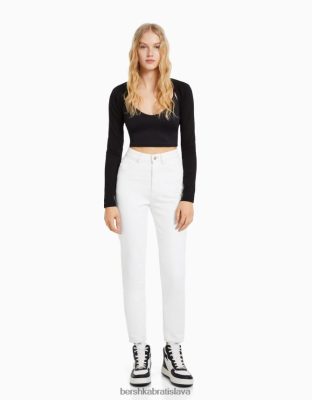 Bershka unisex mama džínsy biela oblečenie B86RXX3940 Bershka Slovakia
