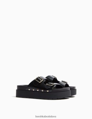 Bershka unisex sandále na plochej platforme s prackami čierna obuv B86RXX4191 Bershka Nohavice