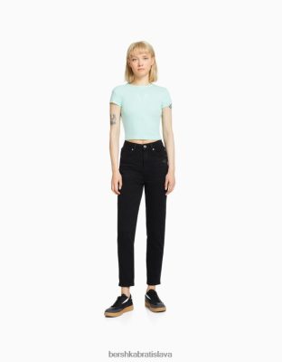 Bershka unisex štíhle džínsy pohodlného strihu čierna oblečenie B86RXX3921 Bershka Nohavice