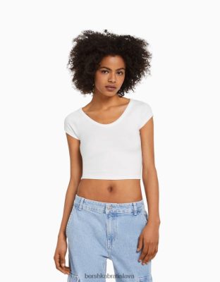 Bershka unisex vypasované tričko s krátkym raglánovým rukávom s výstrihom do V biela oblečenie B86RXX3812 Bershka Rifle